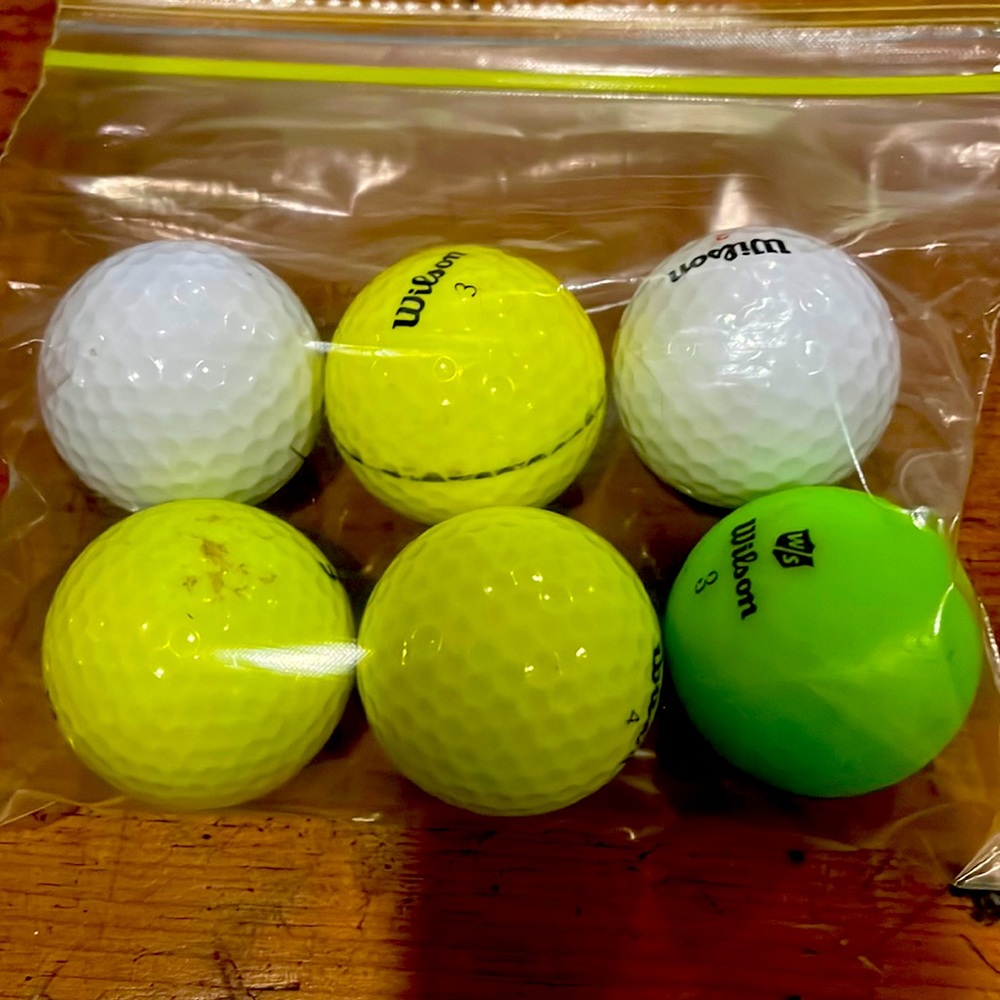 Wilson Used Golf Balls Bundle 6